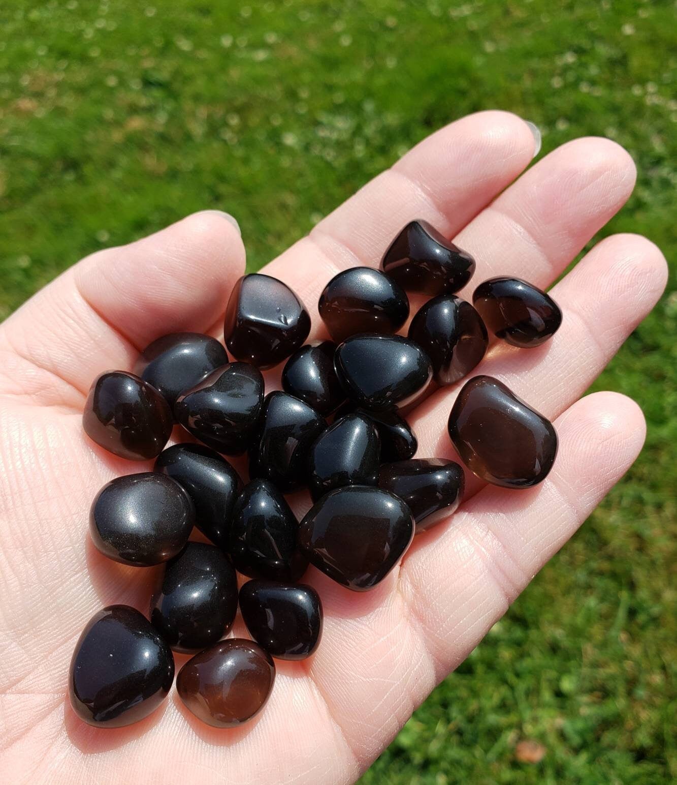 Apache tears-Black obsidian small tumbles